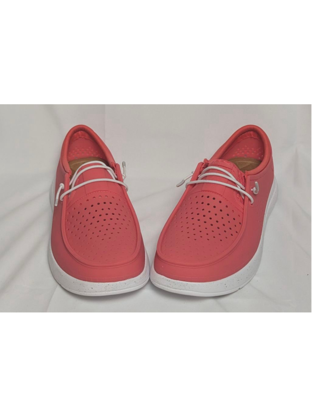 Reef Water Coast Coral Slip On Boat Shoes Womens 8 NWOT